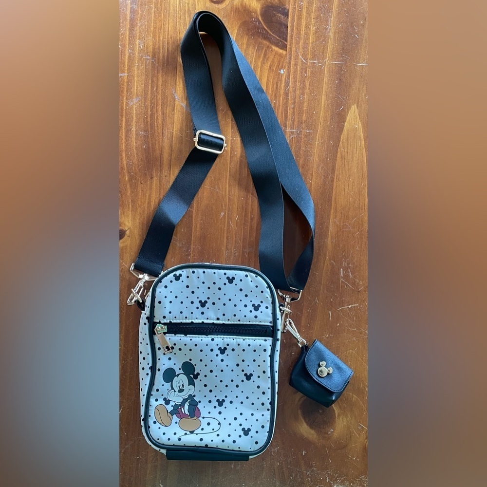 Disney Bioworld Black/White Mickey Mouse Crossbody Bag & Tech Pouch